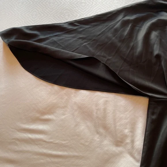 Dynamite dresses - Picture 7 of 17